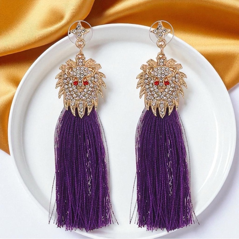 NWT Rhinestone Lion Tassel Dangle Earrings | Sparkle & Glam for Every Occasion!